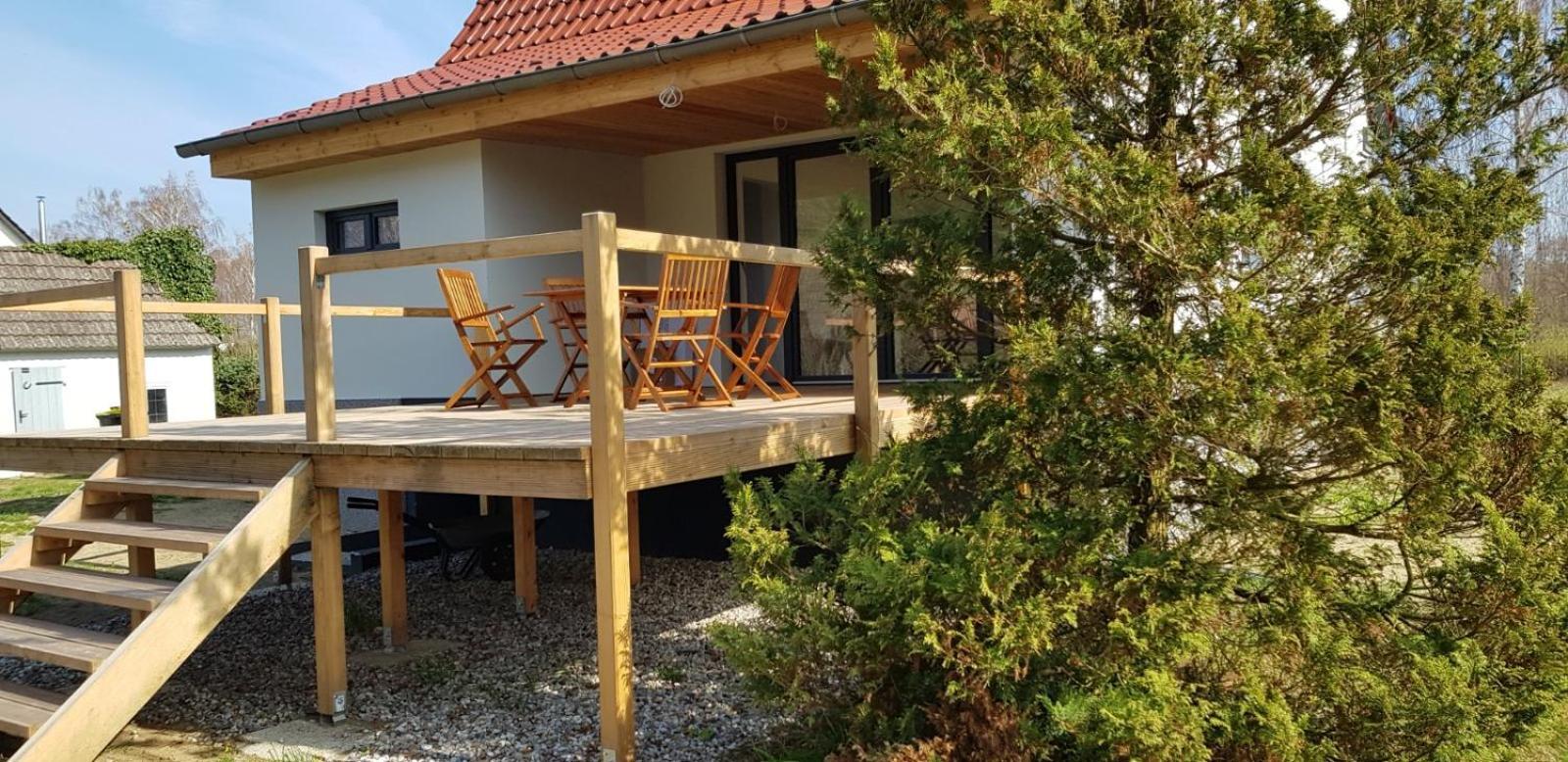 Mecklenburgische Seenplatte - Fh Mit Optionalem Steg Und Ruderboot Grosszerlang Екстериор снимка
